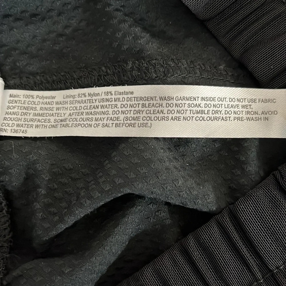 Lorna Jane Active Studio Type Pants in Black - Size Small - Picture 6 of 6